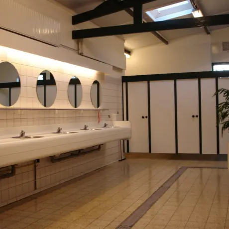 T-gebouw heren