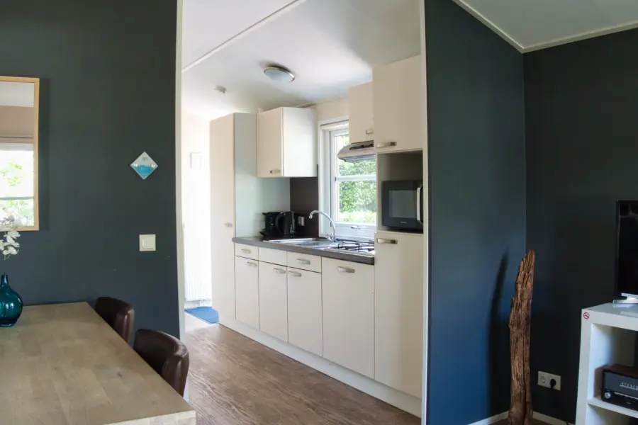 Camping De Haeghehorst-Ermelo- 4 pers.chalet-keuken