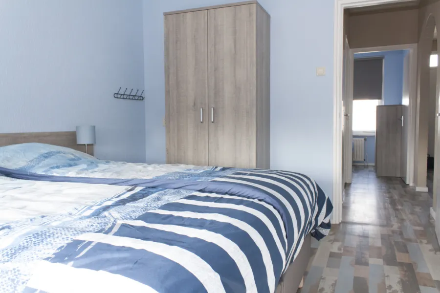 Bungalow double bed