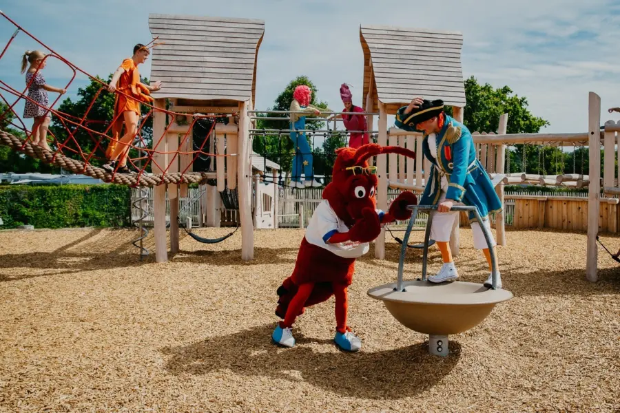 Speeltuin Schateiland met mascottes - Julianahoeve