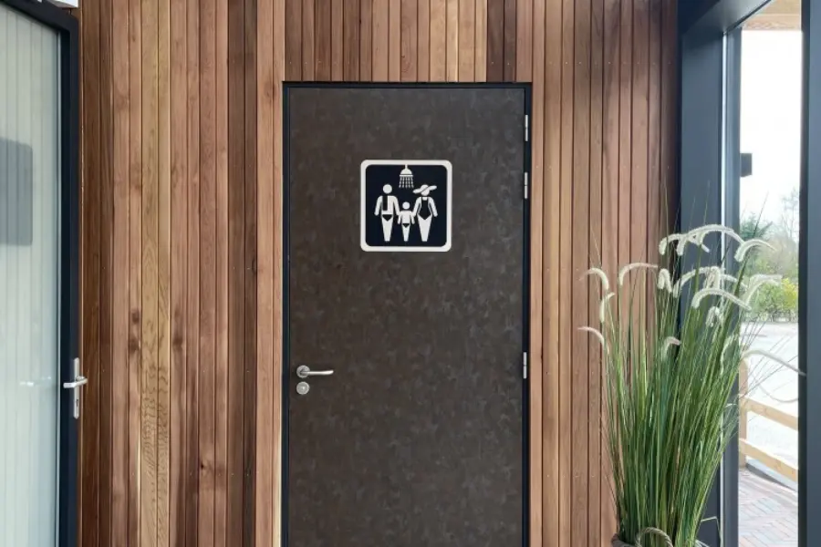 Sanitairdeur