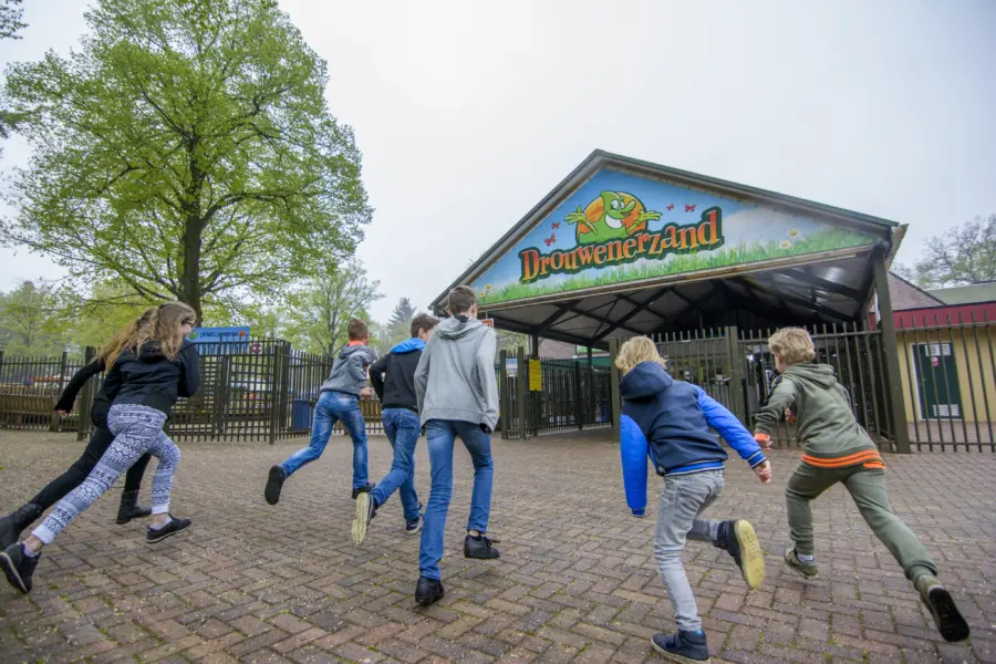 drouwenerzand-attractiepark-entree-rennen
