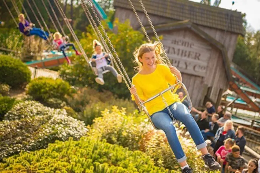 Attractiepark Slagharen zweefmolenCable Car