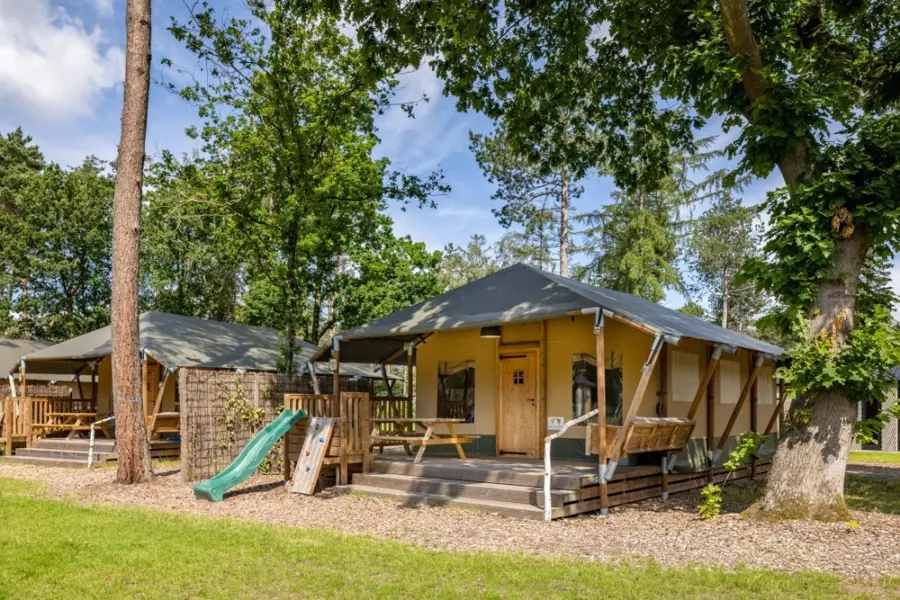 Cottage zijkant De Haeghehorst